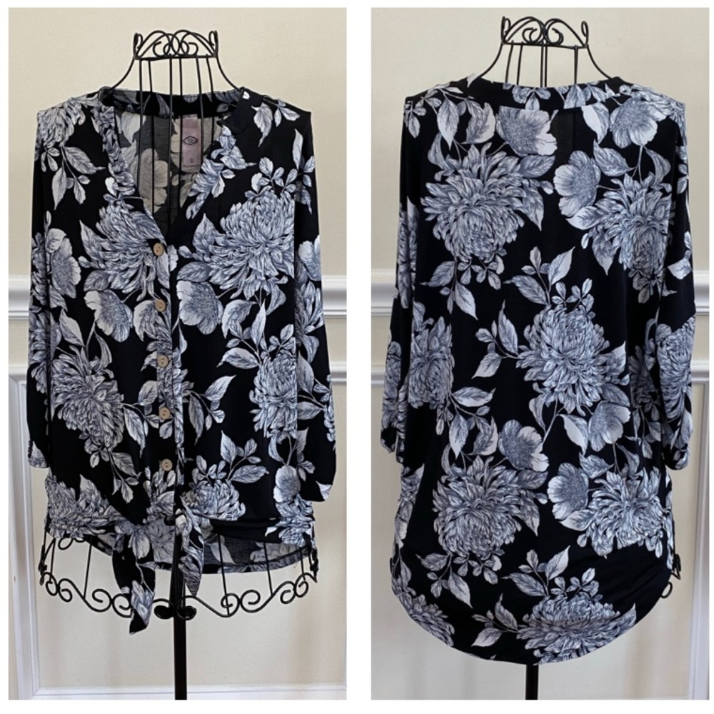 Pink Coconut Boutique Tie Front Button Down Blouse